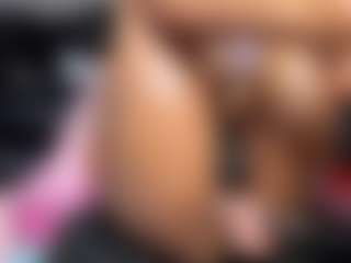 Vixen Capri's Live Sex Cam Show