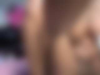 Vixen Capri's Live Sex Cam Show