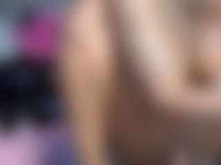 Vixen Capri's Live Sex Cam Show