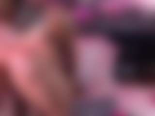 Vixen Capri's Live Sex Cam Show