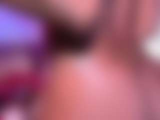 Vixen Capri's Live Sex Cam Show