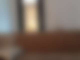 Live cam show with Jessica Simpsin - Shaved Pussy on 1on1-livenow