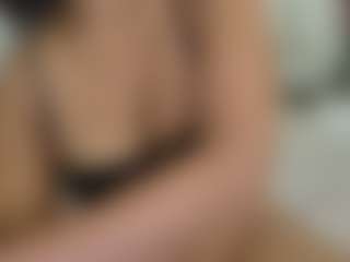 Jessica Simpsin's Live Sex Cam Show
