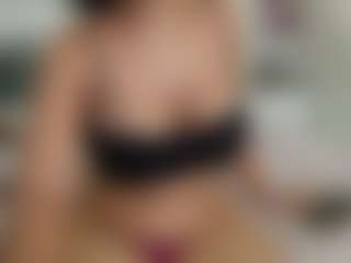 Jessica Simpsin's Live Sex Cam Show