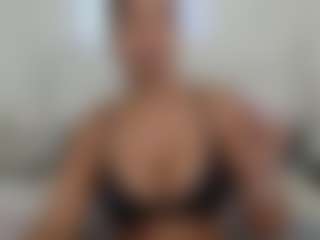 Live cam show with Jessica Simpsin - Brown Hair on SinfulBabes