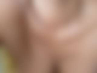 Jessica Simpsin's Live Sex Cam Show