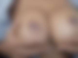 Jessica Simpsin's Live Sex Cam Show