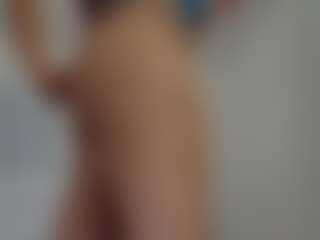Live cam show with Jessica Simpsin - Toys MILF on Mixed Magazine Live