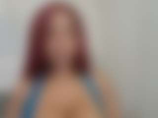 Live cam show with Jessica Simpsin - Athletic Public on Livezox