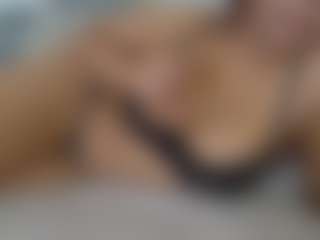 Jessica Simpsin's Live Sex Cam Show