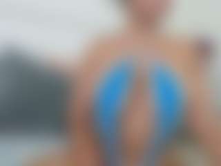 Jessica Simpsin's Live Sex Cam Show