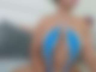 Jessica Simpsin's Live Sex Cam Show