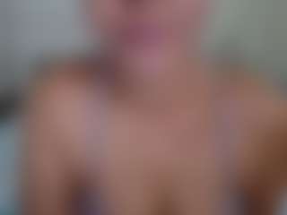 Jessica Simpsin's Live Sex Cam Show