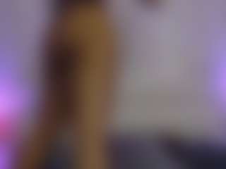 Live cam show with Jessica Simpsin - Tease on Camsoda
