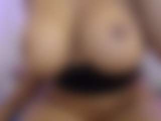 Jessica Simpsin's Live Sex Cam Show