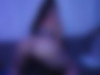 Live cam show with Jessica Simpsin - Brown Hair on instabang
