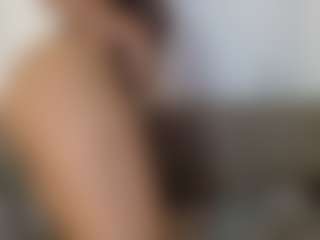 Live cam show with Jessica Simpsin - Amateur Brown Hair on Strip Flash - Live Sex Shows
