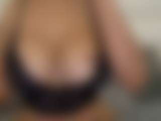 Jessica Simpsin's Live Sex Cam Show