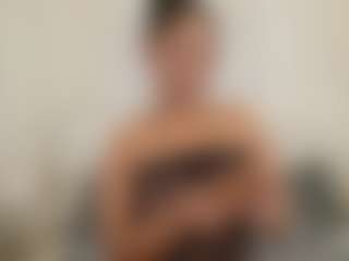 Jessica Simpsin's Live Sex Cam Show