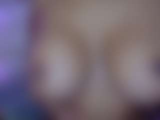 Jessica Simpsin's Live Sex Cam Show