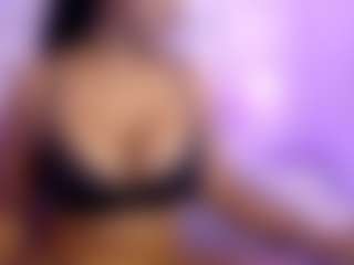 Jessica Simpsin's Live Sex Cam Show