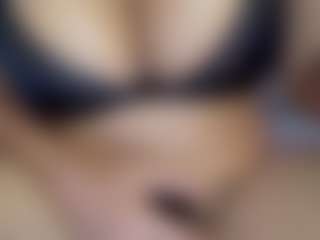 Jessica Simpsin's Live Sex Cam Show