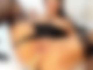 carolbrowm's Live Sex Cam Show