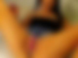 carolbrowm's Live Sex Cam Show