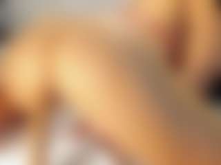 carolbrowm's Live Sex Cam Show