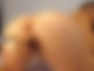 carolbrowm's Live Sex Cam Show