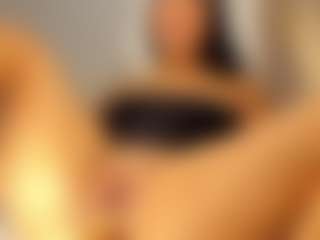 carolbrowm's Live Sex Cam Show