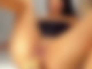carolbrowm's Live Sex Cam Show