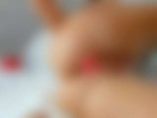Live cam show with alysonnn - Foot Fetish Curvy on dropp.cam