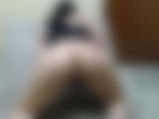 Pamela's Live Sex Cam Show