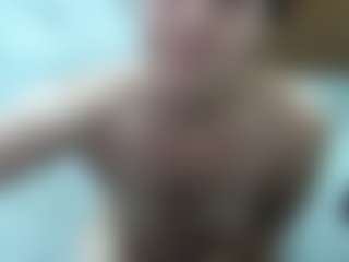 Live cam show with Pamela - Yoga MILF on Milfs Live