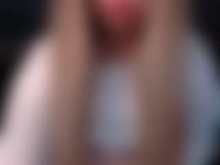 Kim YourdreamGirl's Live Sex Cam Show
