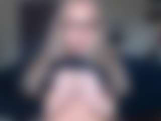 Kim YourdreamGirl's Live Sex Cam Show
