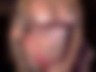 Kim YourdreamGirl's Live Sex Cam Show