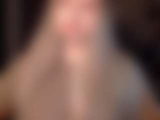 Live cam show with Kim YourdreamGirl - Striptease on Pornisteam.com
