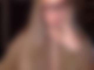 Kim YourdreamGirl's Live Sex Cam Show