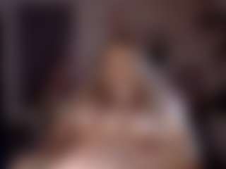 Live cam show with Kim YourdreamGirl - Facial Piercings on xxxlivecams.org