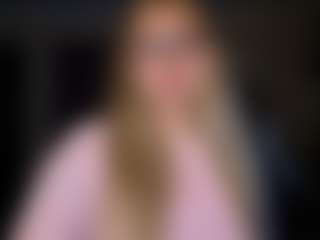 Live cam show with Kim YourdreamGirl - Deepthroat on Gym Cam Girls