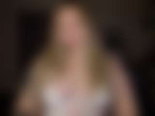 Kim YourdreamGirl's Live Sex Cam Show