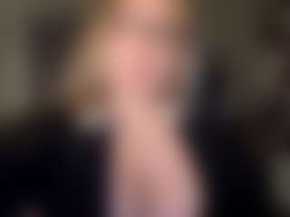 Live cam show with Kim YourdreamGirl - Blonde Hair Blowjob on Milfs Live