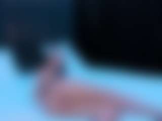 Live cam show with GoddessV - Small Ass on Free Soda