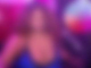Live cam show with Queen Cherise Roze - Ebony on Camsoda | united states