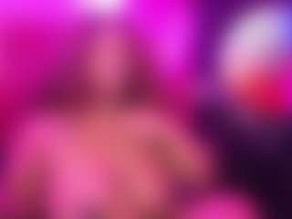 Live cam show with Queen Cherise Roze - Toys on livesexfox.com