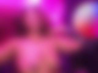 Queen Cherise Roze's Live Sex Cam Show