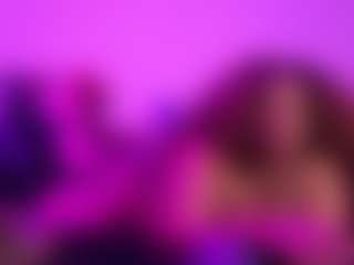 Live cam show with Queen Cherise Roze - Pornstar Ebony on Camsoda.co