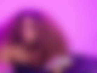 Live cam show with Queen Cherise Roze - Black BBW on hotwifechat.live